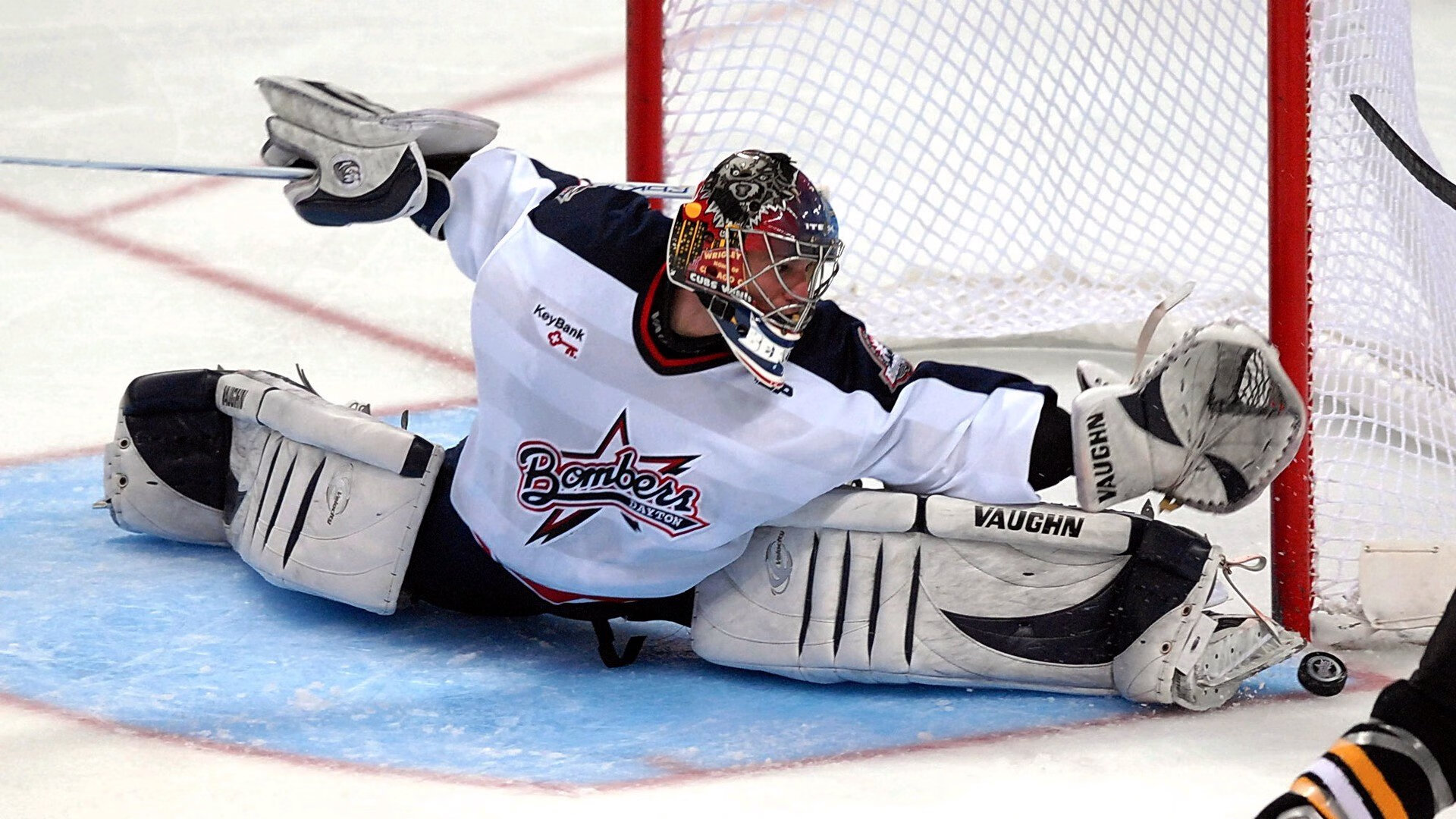 跨界传奇,当土耳其足球力克爱尔兰,梅西在F1赛道接管年度争冠