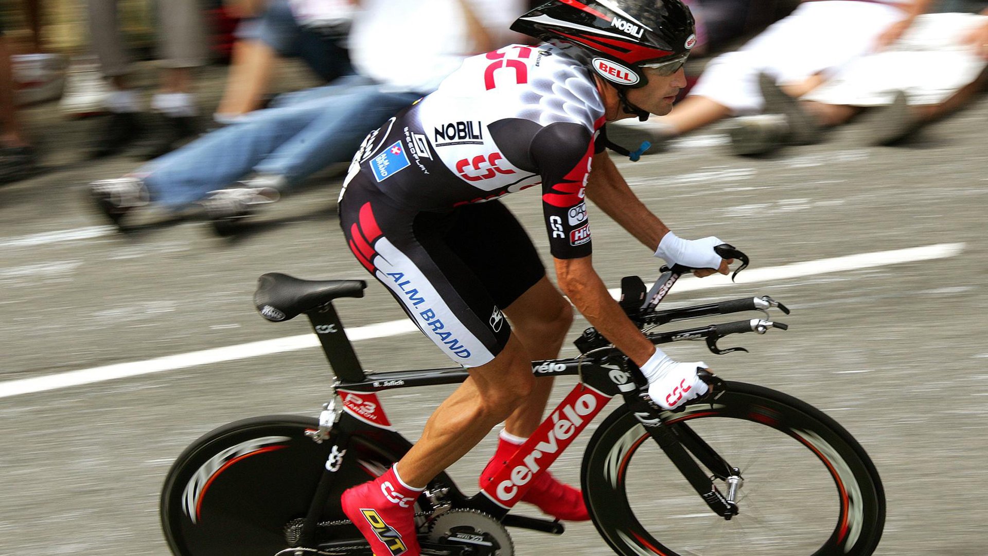 范弗利特末节统治攻防，勇士战术体系全面压制尼克斯