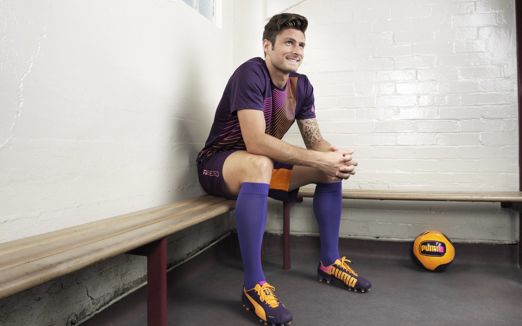 赛道与球场,当F1新赛季的轰鸣遇见广东队的狂胜